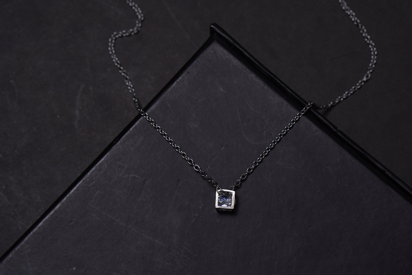 Rubik Luxury Pendant with Diamond Inside